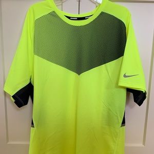 Nike Dri-Fit Pointed Arrow Running Shirt